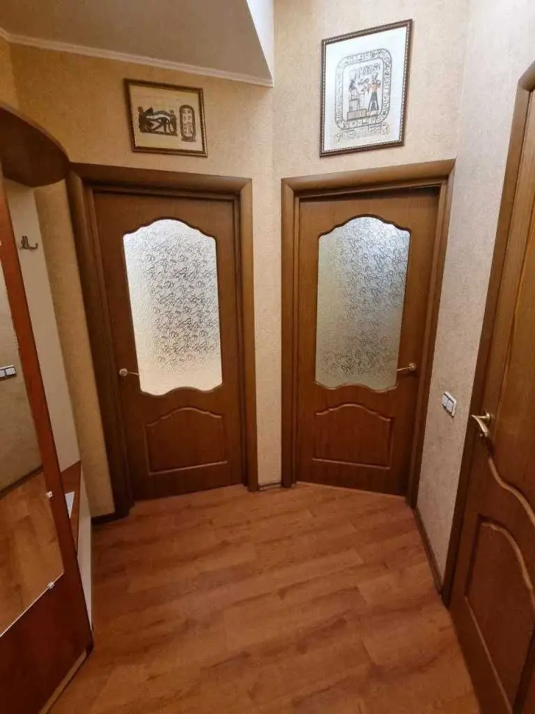 Фото Selling a 1-room apartment, 40 sq.m., Petra Hryhorenka Avenue  Kyiv, price: 60000 USD, code 5682