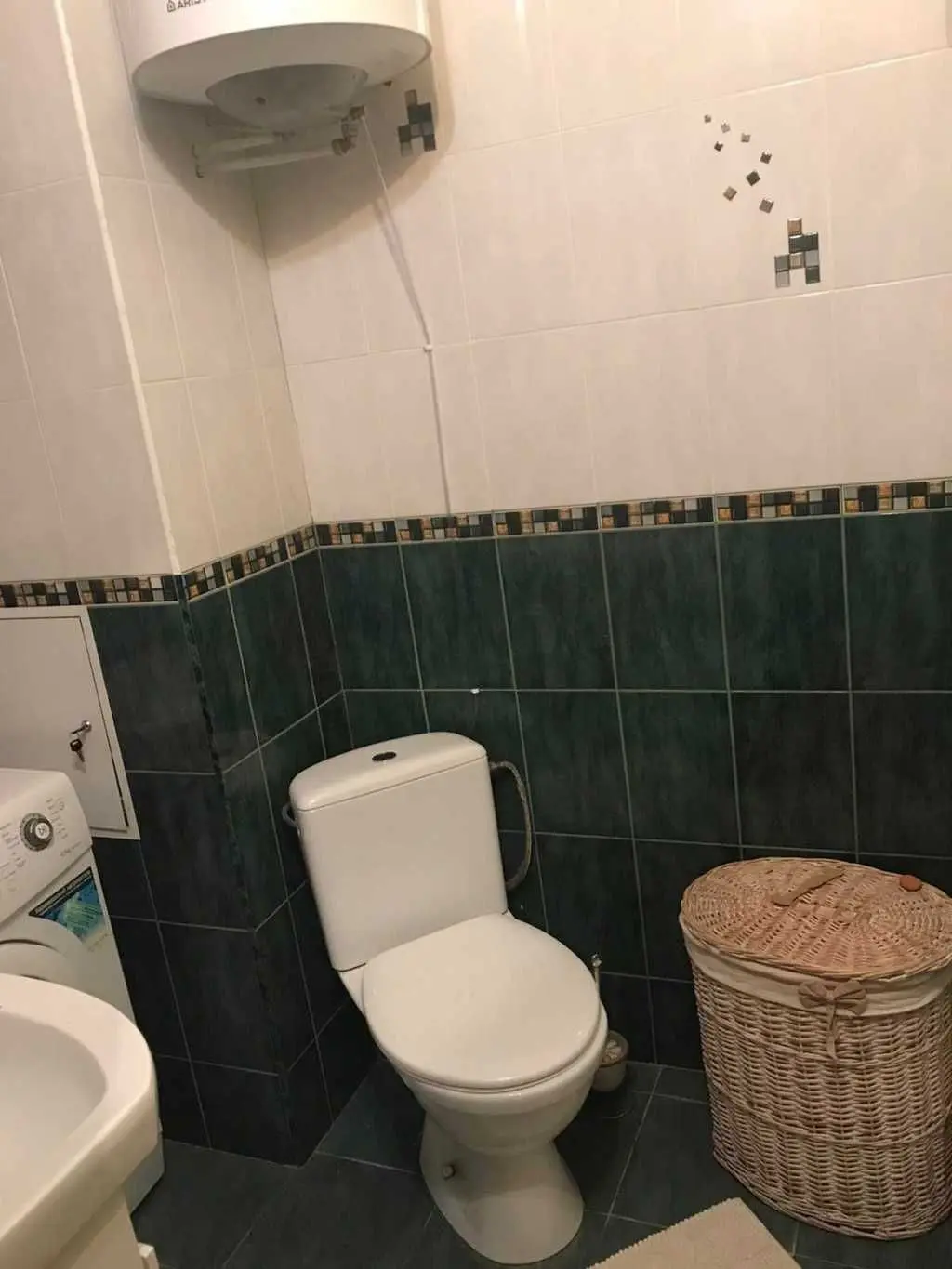 Фото Selling a 1-room apartment, 40 sq.m., Petra Hryhorenka Avenue  Kyiv, price: 60000 USD, code 5682