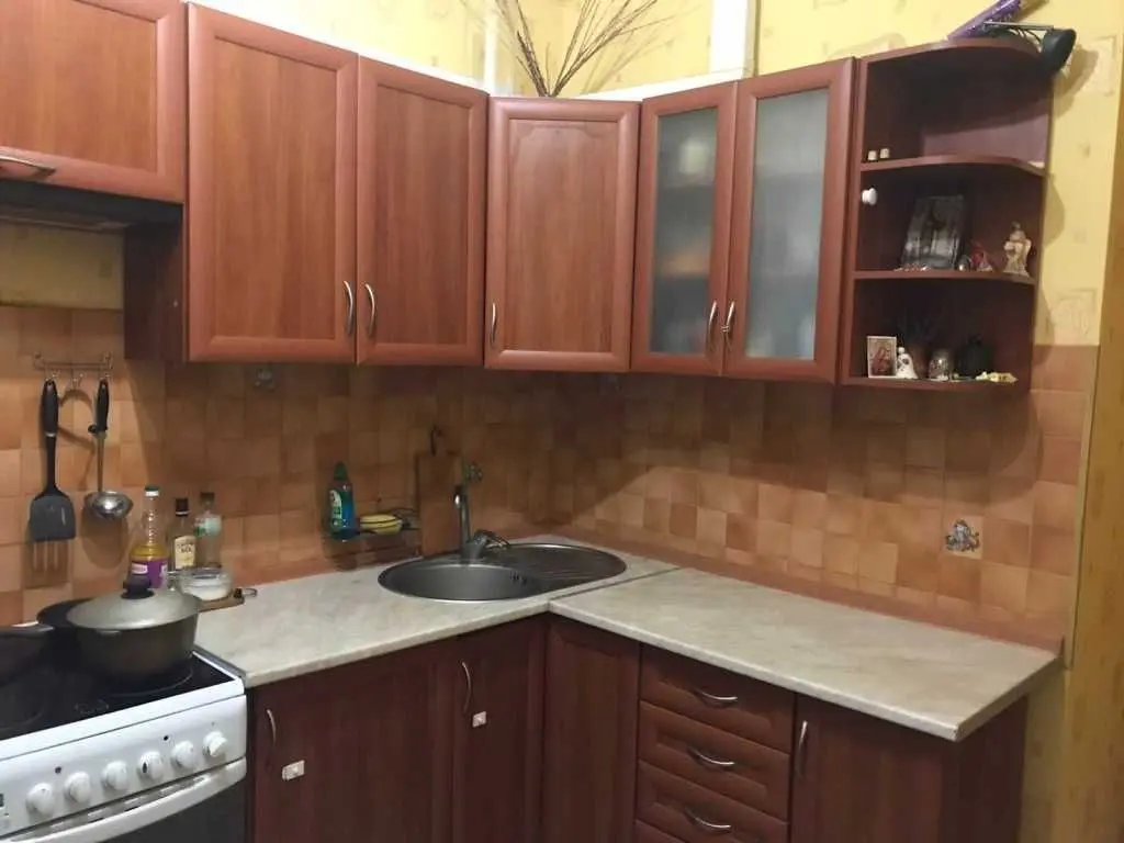 Фото Selling a 1-room apartment, 40 sq.m., Petra Hryhorenka Avenue  Kyiv, price: 60000 USD, code 5682