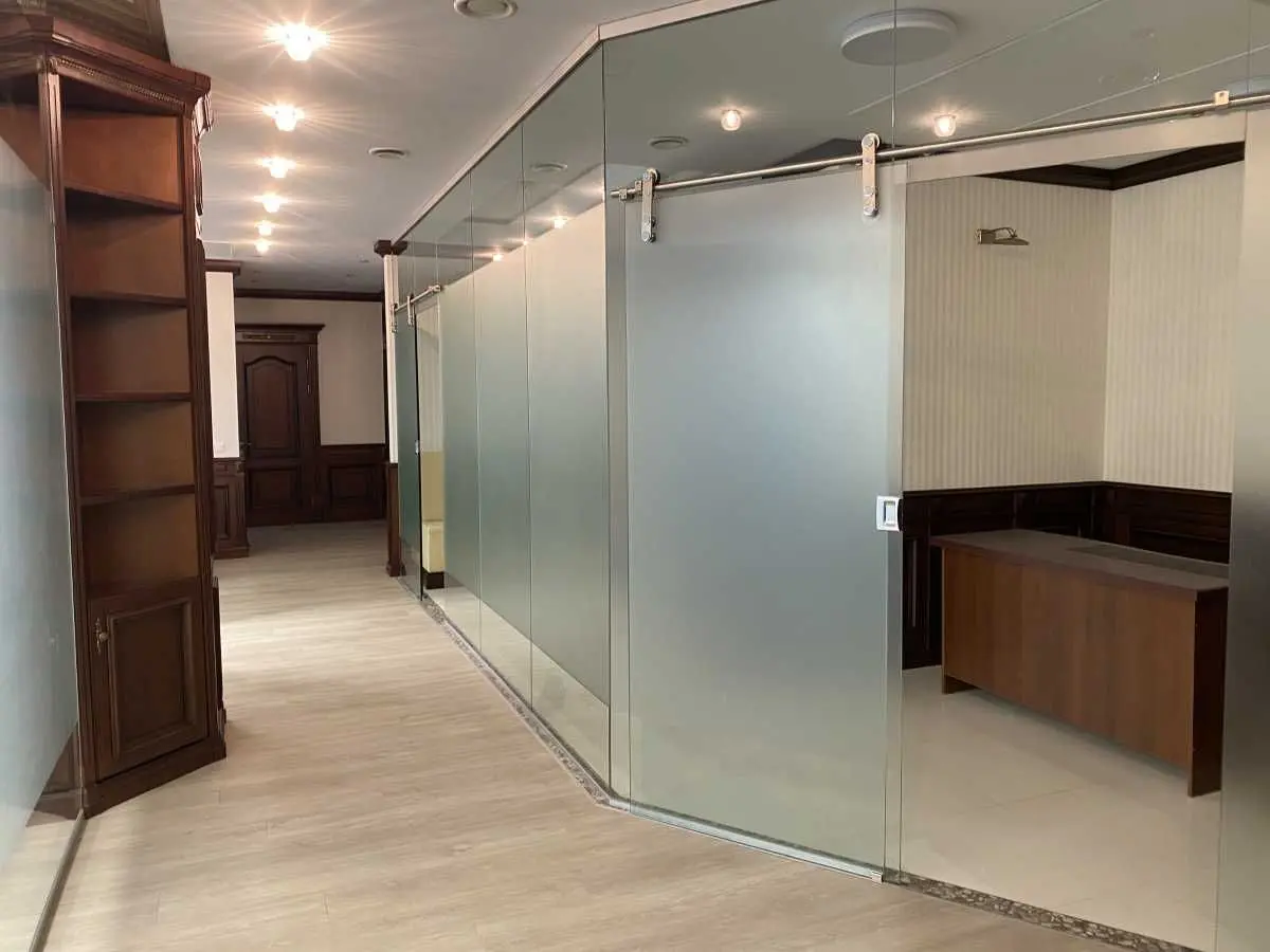Фото Rent an office, Instytutska Street  Kyiv for long-term rent, price: 6500 USD, code 5684