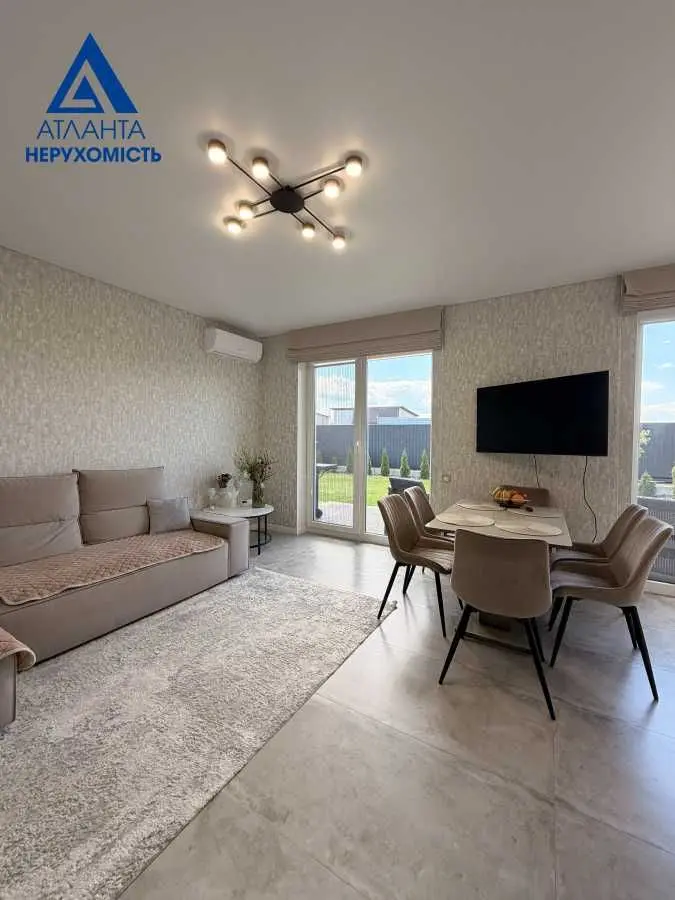 Фото Продаю будинок, 70 кв. м, Вишнева вул. 1 Луцьк, ціна: 125000 USD, код 5690