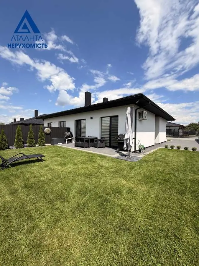 Фото Продаю будинок, 70 кв. м, Вишнева вул. 1 Луцьк, ціна: 125000 USD, код 5690