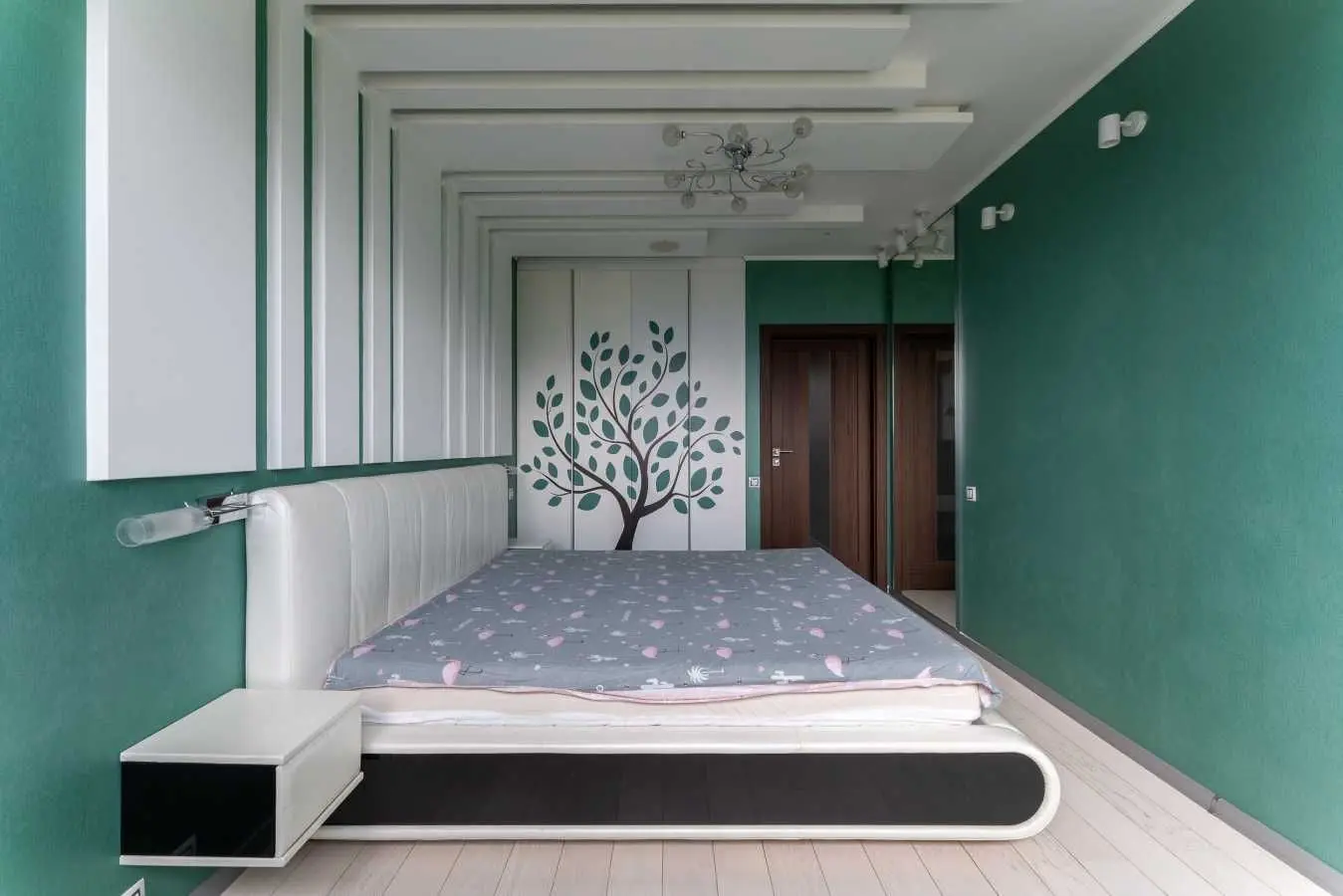 Фото Продаю 4 кімнатну квартиру, 150 кв. м, Авіаконструктора Ігоря Сікорського вул. 1 Київ, ціна: 500000 USD, код 5697