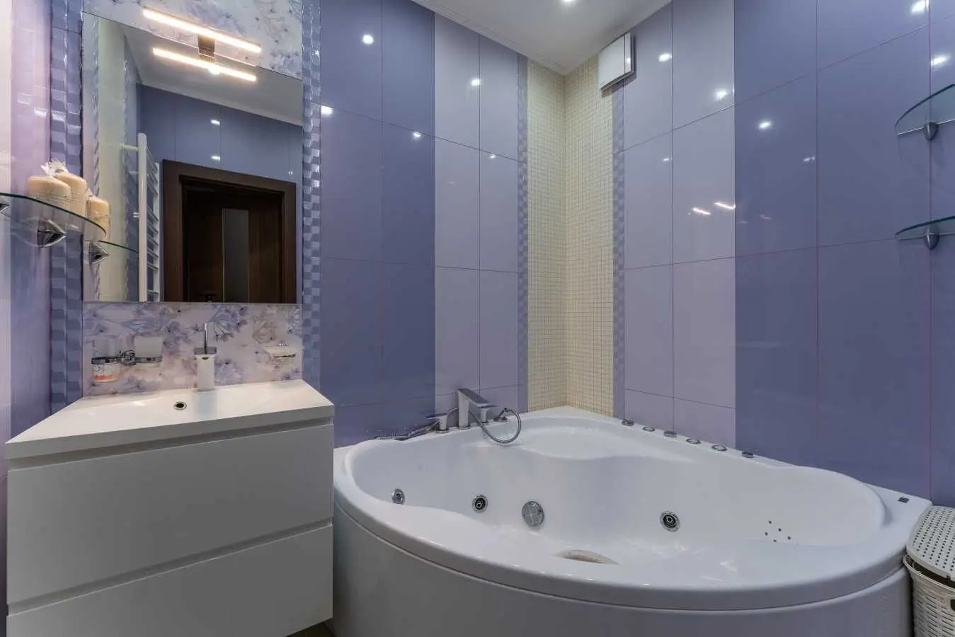 Фото Продаю 4 кімнатну квартиру, 150 кв. м, Авіаконструктора Ігоря Сікорського вул. 1 Київ, ціна: 500000 USD, код 5697