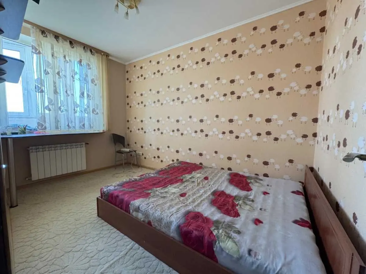 Фото Продаю 2 кімнатну квартиру, 60 кв. м, Урлівська вул. 11/44 Київ, ціна: 78000 USD, код 5700