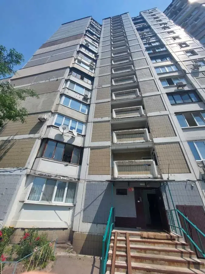 Фото Зняти 2 кімнатну квартиру, Ревуцького вул.  Київ в довгострокову оренду, ціна: 15500 UAH, код 5703