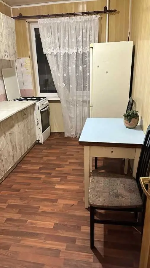 Фото Зняти 3 кімнатну квартиру, Героїв Крут вул. (Валентини Терешкової) 49 Одеса в довгострокову оренду, ціна: 3000 UAH, код 5705