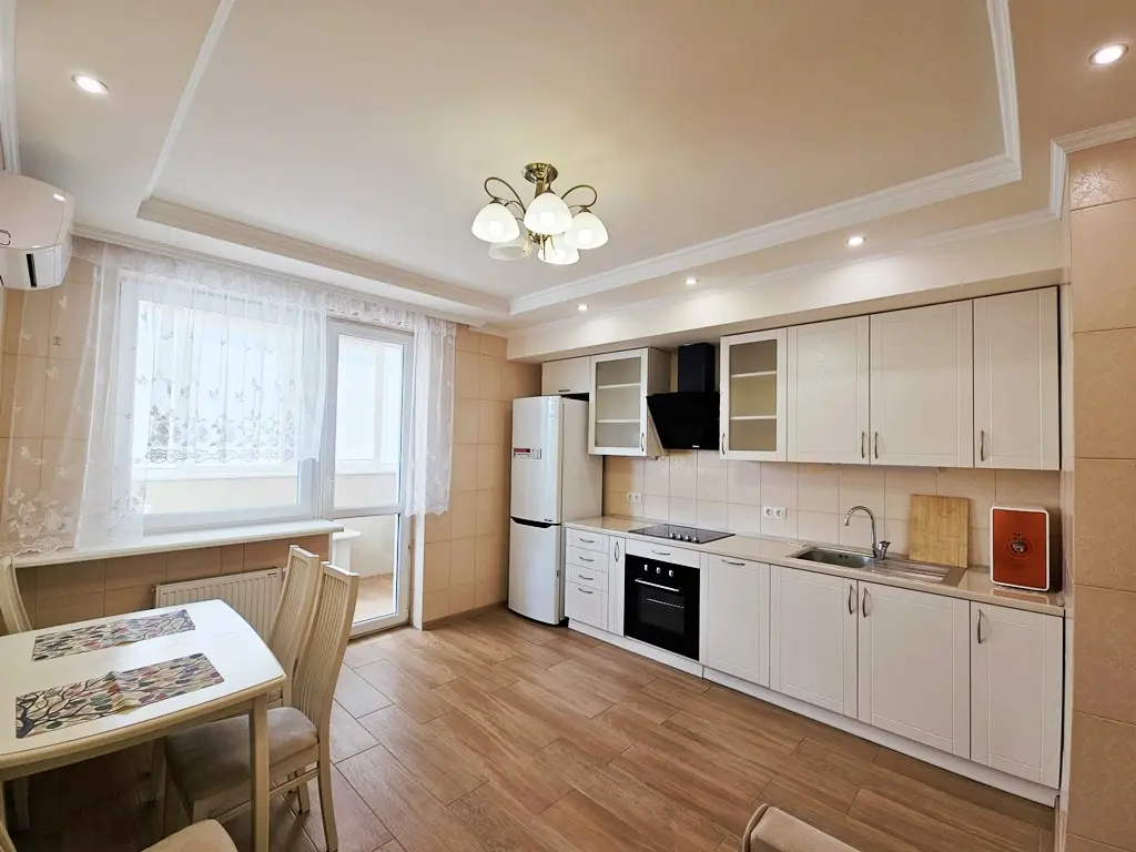 Фото Продаю 1-комнатную квартиру, 51 кв. м, Демеевская ул. 16 Киев, цена: 135000 $, код 5712