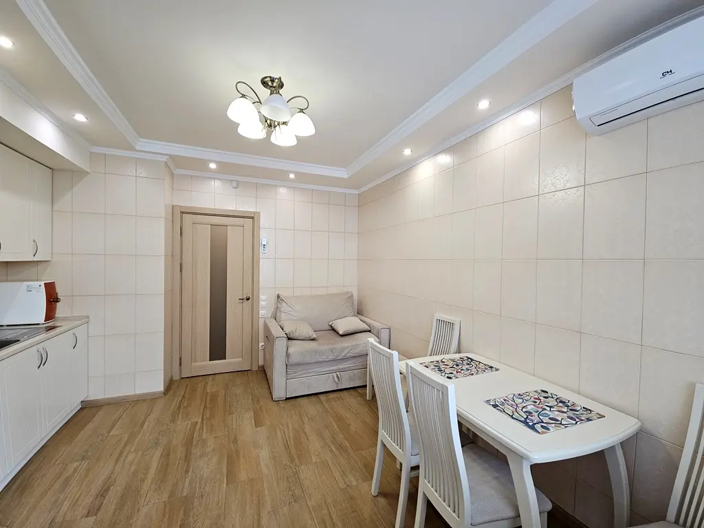 Фото Продаю 1-комнатную квартиру, 51 кв. м, Демеевская ул. 16 Киев, цена: 135000 $, код 5712