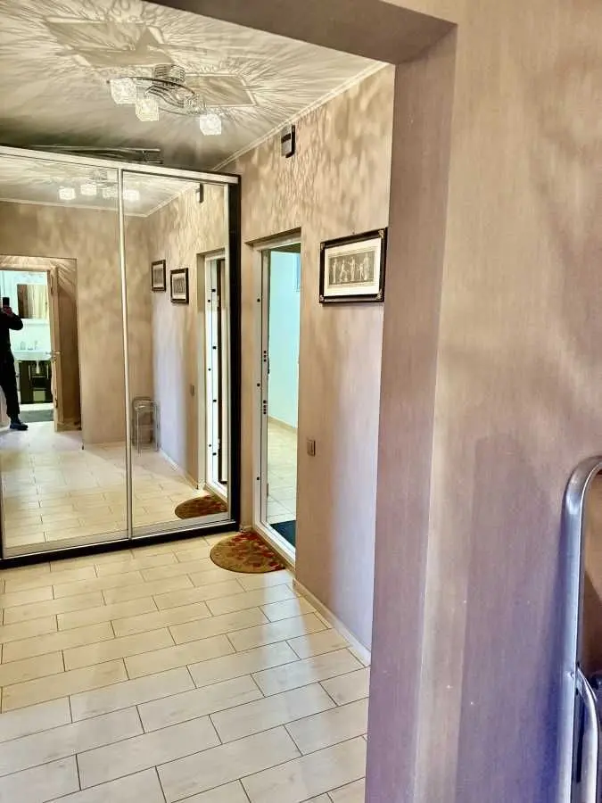 Фото Selling a 1-room apartment, 42.6 sq.m., Olevska Street 7 Kyiv, price: 65000 USD, code 5718