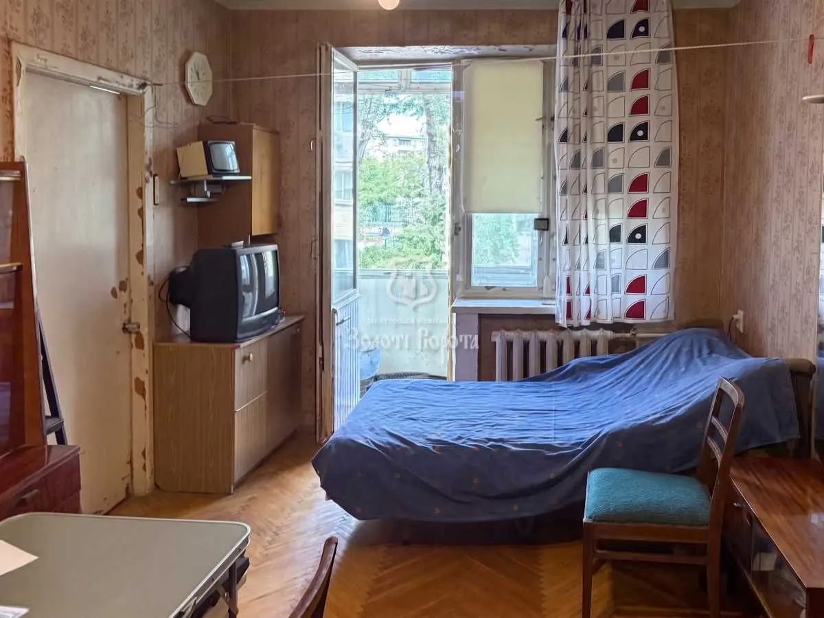 Фото Продаю 2-комнатную квартиру, 43.8 кв. м, Соборности просп. 8/2 Киев, цена: 38000 USD, код 5722