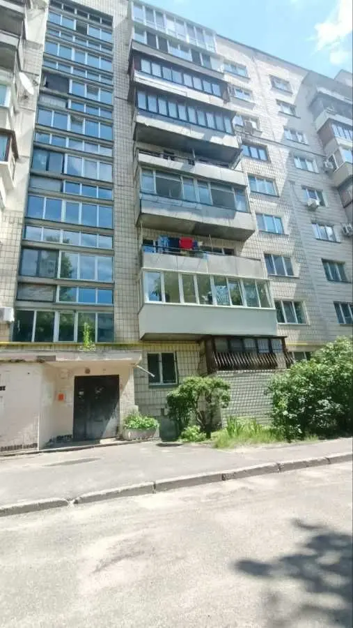 Фото Selling a 1-room apartment, 40 sq.m., Akademika Dobrokhotova Street 11 Kyiv, price: 50000 USD, code 5723