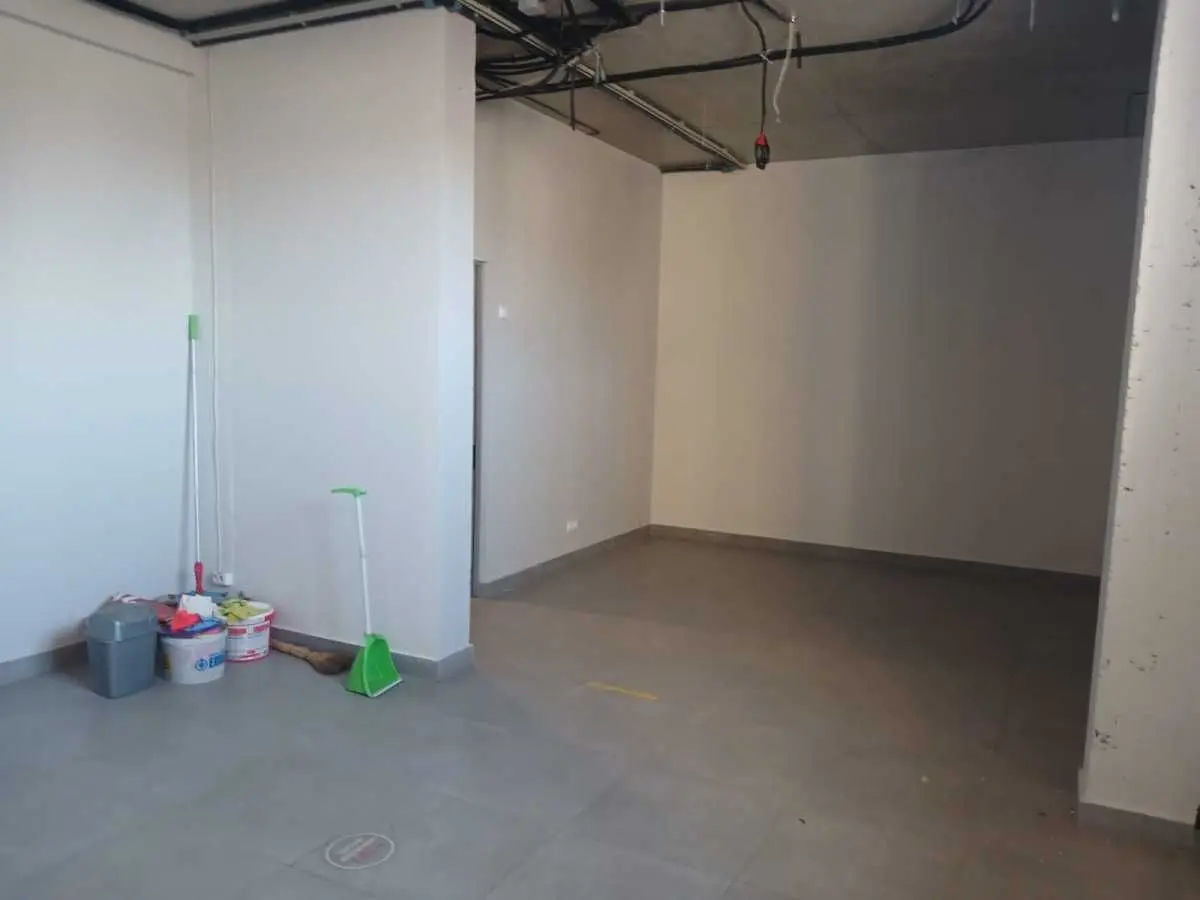 Фото Продаю комерційну нерухомість, 69 кв. м, Крюківщина, ціна: 59900 USD, код 5731