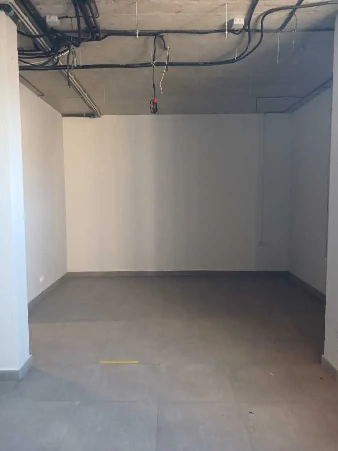 Фото Продаю комерційну нерухомість, 69 кв. м, Крюківщина, ціна: 59900 USD, код 5731