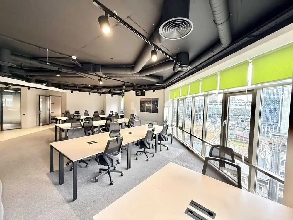 Фото Rent an office, Velyka Vasylkivska Street 72 Kyiv for long-term rent, price: 5999 USD, code 5732