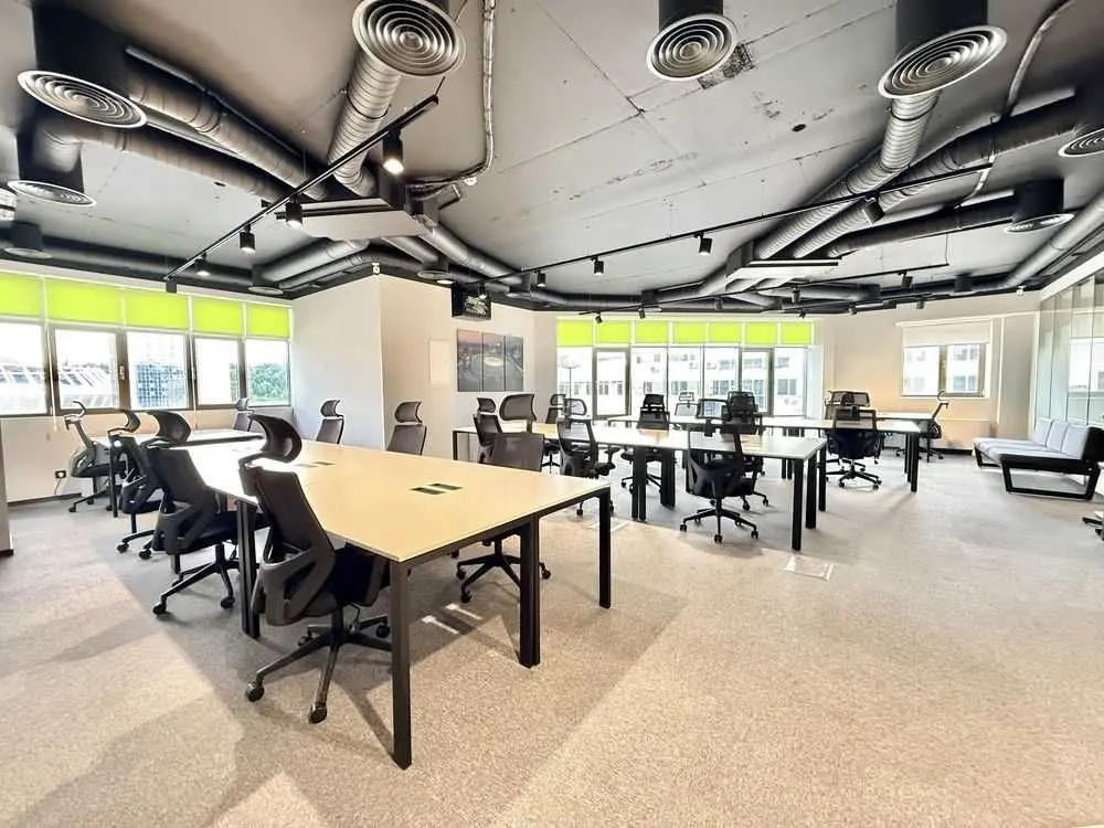 Фото Rent an office, Velyka Vasylkivska Street 72 Kyiv for long-term rent, price: 5999 USD, code 5732