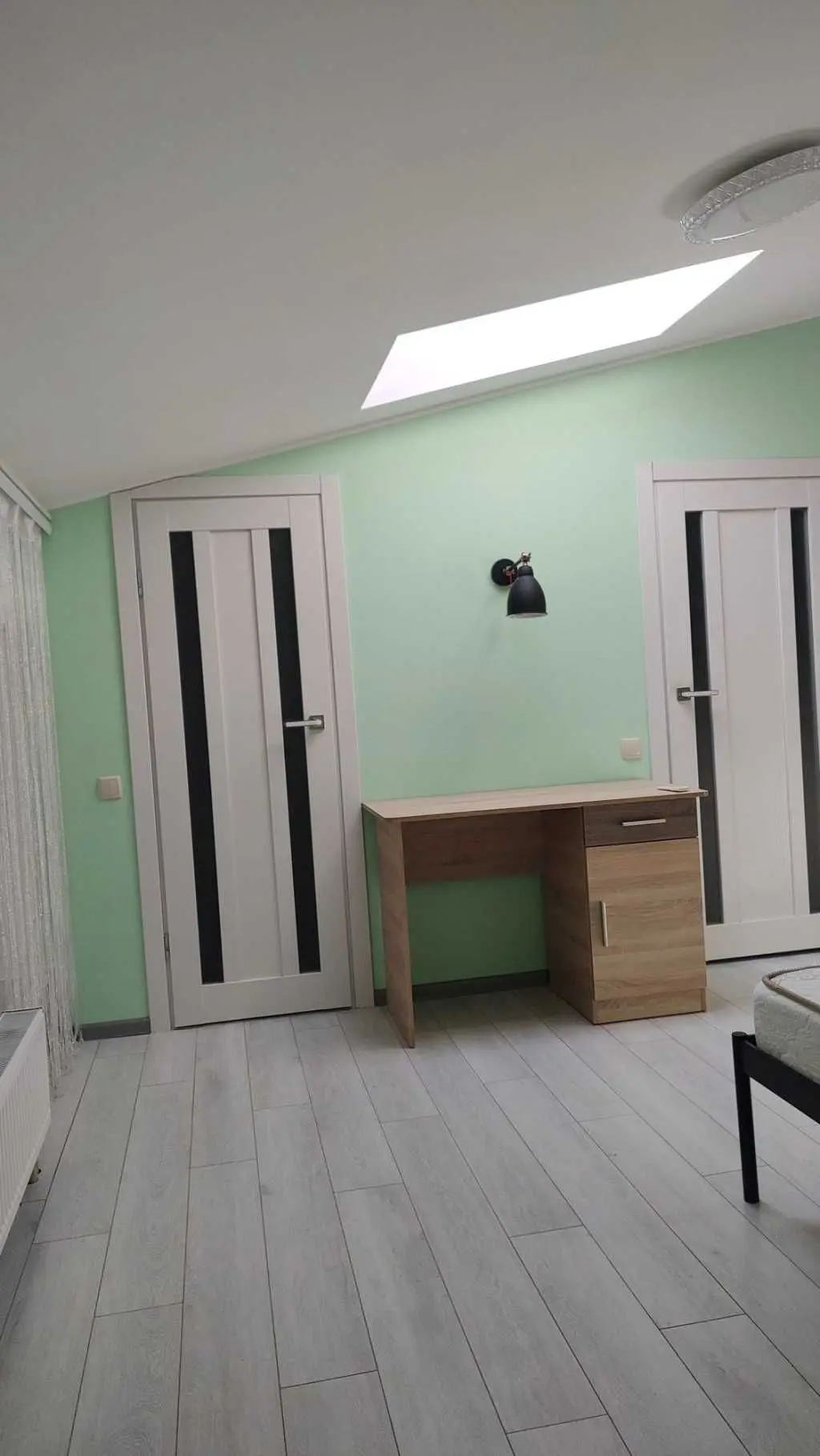 Фото Продаю 2 кімнатну квартиру, 92 кв. м, Одеський пров.  Гатне, ціна: 149960 USD, код 5733