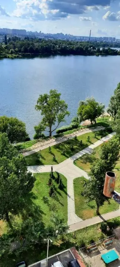 Фото Зняти 1 кімнатну квартиру, Йорданська вул. (Лайоша Гавро) 1 Київ в довгострокову оренду, ціна: 22999 UAH, код 5736