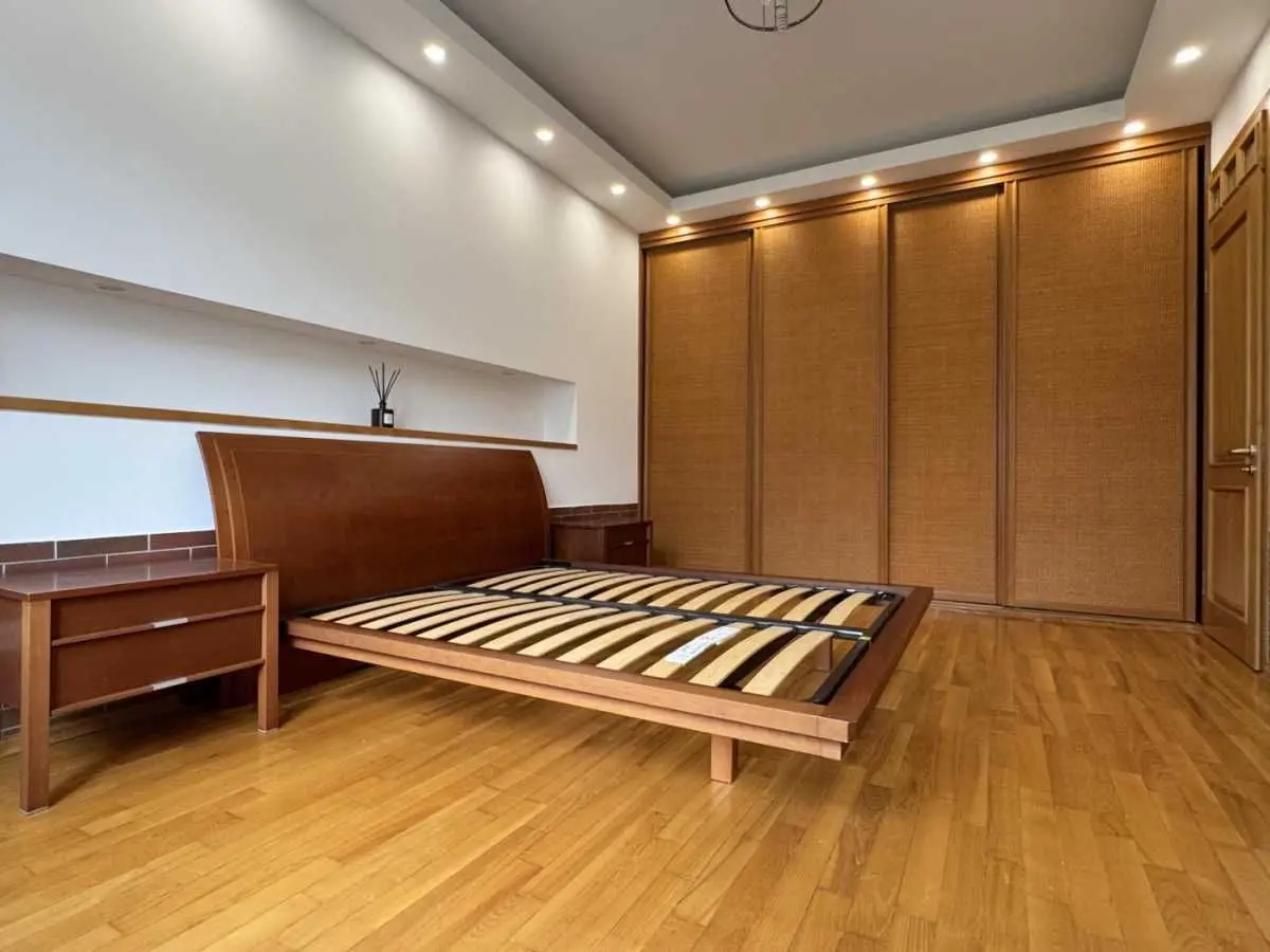 Фото Selling a 3-room apartment, 75 sq.m., Ivana Mazepy Street (Sichnevoho Povstannia Street)  Kyiv, price: 195000 USD, code 5745
