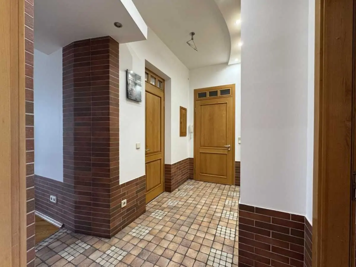 Фото Selling a 3-room apartment, 75 sq.m., Ivana Mazepy Street (Sichnevoho Povstannia Street)  Kyiv, price: 195000 USD, code 5745