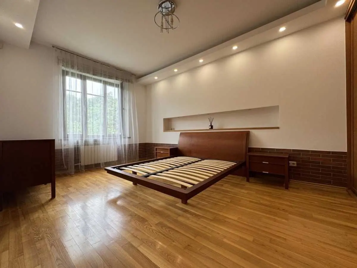 Фото Selling a 3-room apartment, 75 sq.m., Ivana Mazepy Street (Sichnevoho Povstannia Street)  Kyiv, price: 195000 USD, code 5745