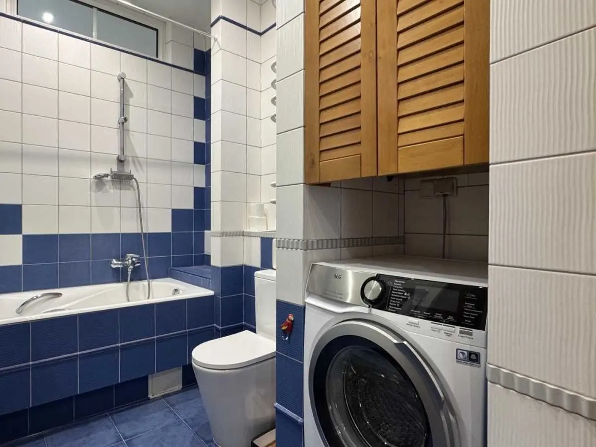 Фото Selling a 3-room apartment, 75 sq.m., Ivana Mazepy Street (Sichnevoho Povstannia Street)  Kyiv, price: 195000 USD, code 5745