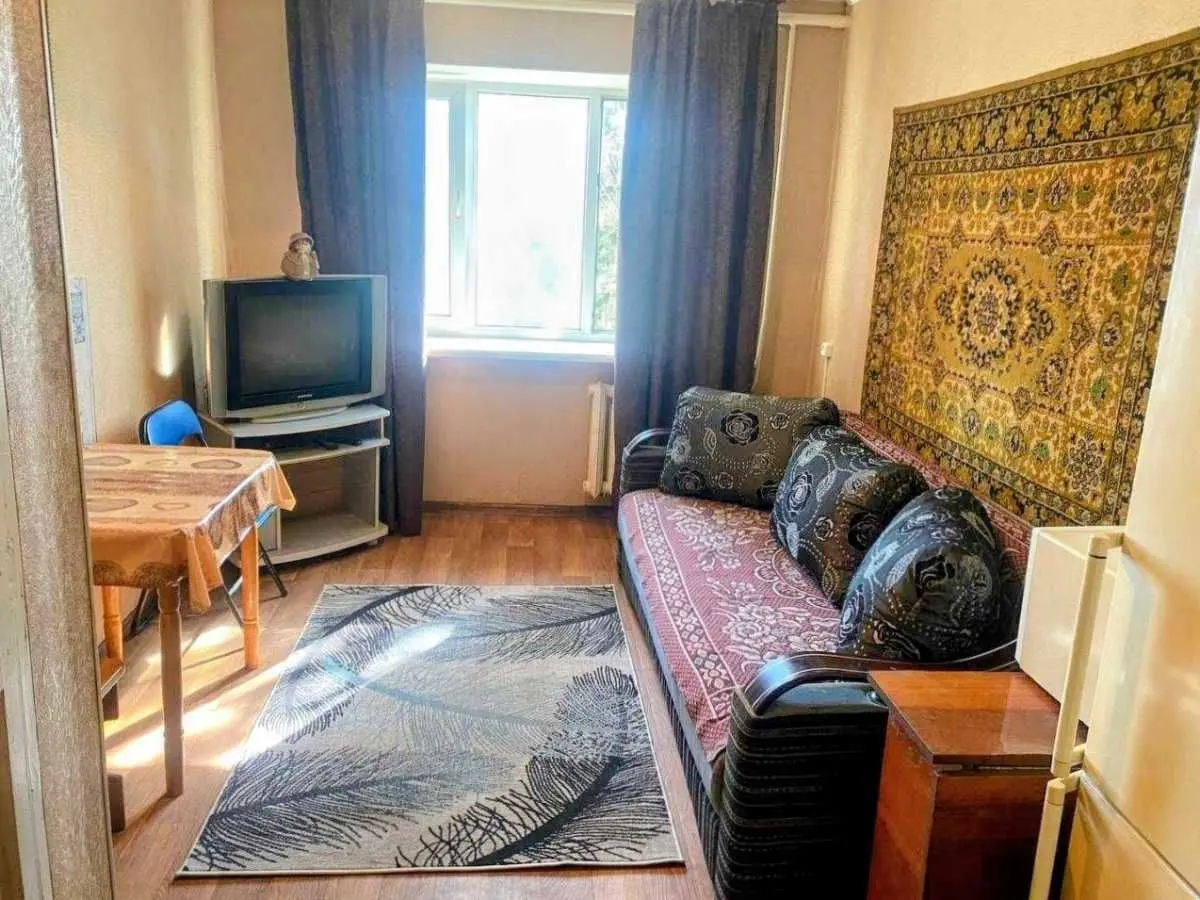 Фото Rent a 4-room apartment, 7-a Peresypska Street 106 Odesa for long-term rent, price: 2500 UAH, code 5750