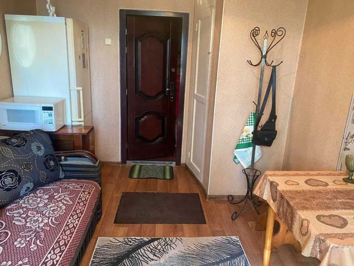 Фото Rent a 4-room apartment, 7-a Peresypska Street 106 Odesa for long-term rent, price: 2500 UAH, code 5750