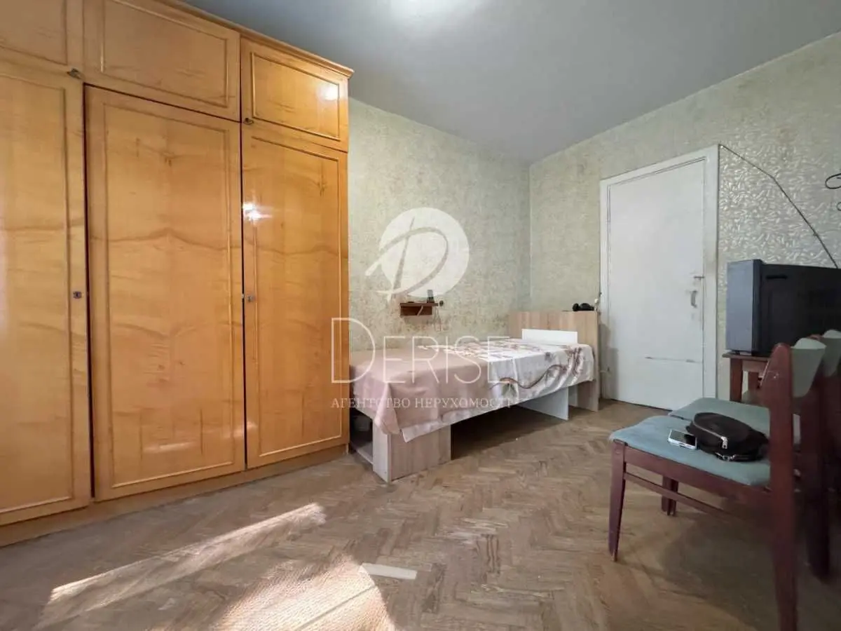 Фото Selling a 2-room apartment, 45 sq.m., Mykoly Vasylenka Street 8 Kyiv, price: 50000 USD, code 5751