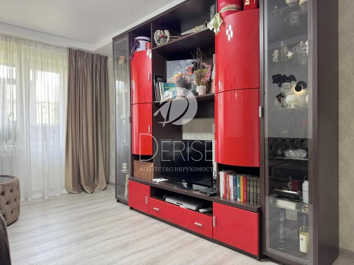 Фото Selling a 2-room apartment, 47 sq.m., Krasnokutska Street  Kyiv, price: 75000 USD, code 5752