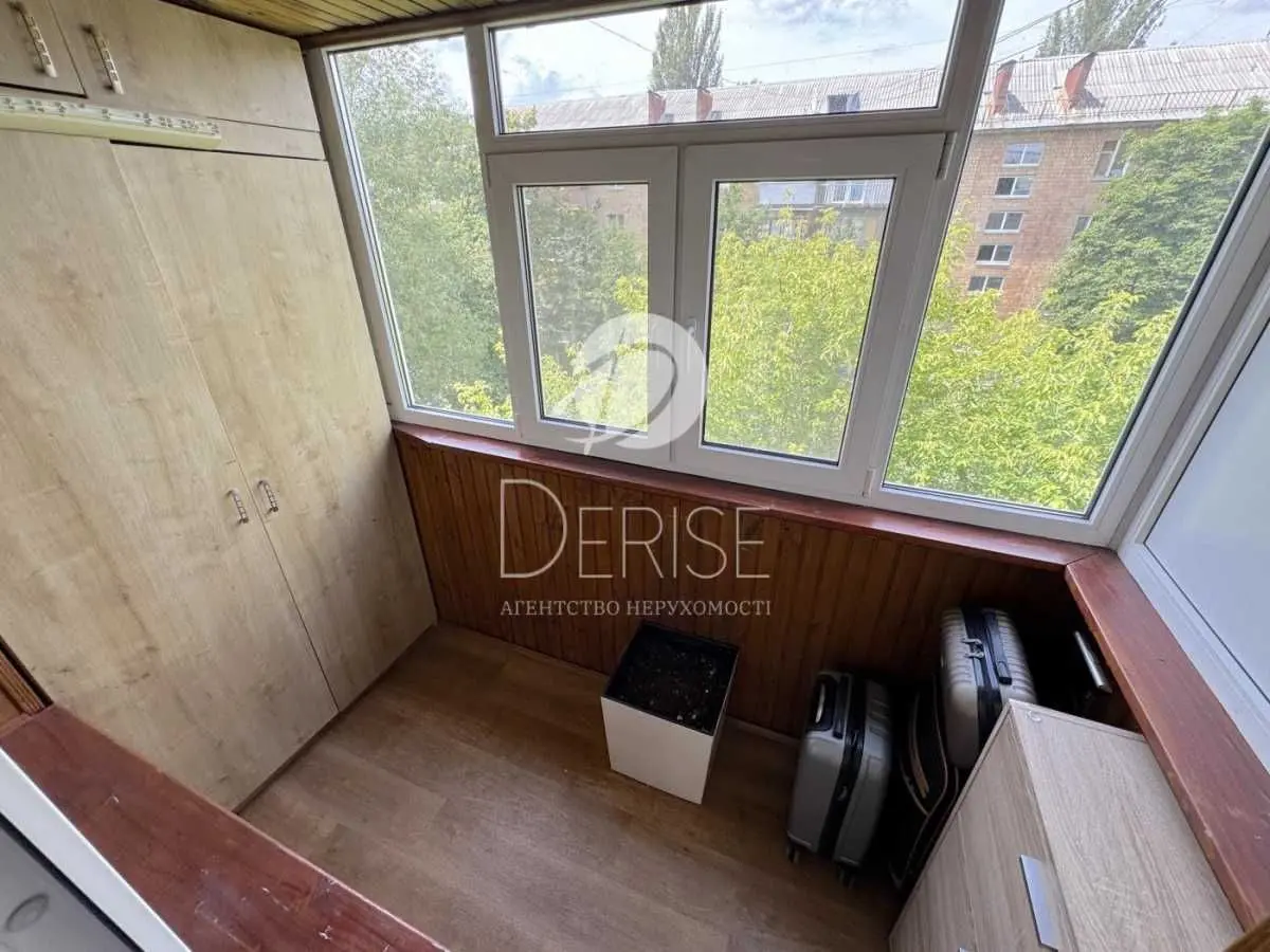 Фото Selling a 2-room apartment, 47 sq.m., Krasnokutska Street  Kyiv, price: 75000 USD, code 5752