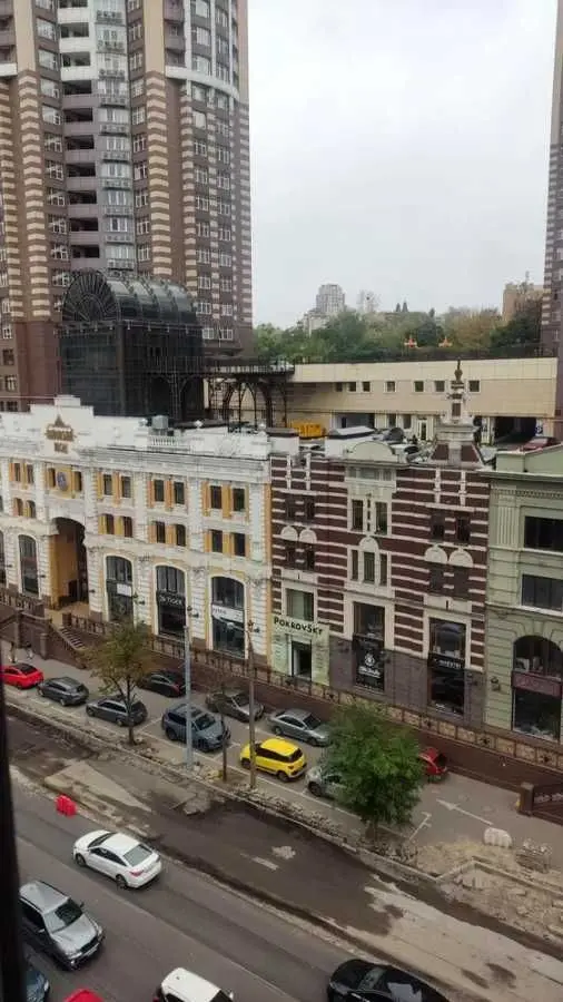 Фото Selling a 1-room apartment, 48 sq.m., Hlybochytska Street  Kyiv, price: 73000 USD, code 5754