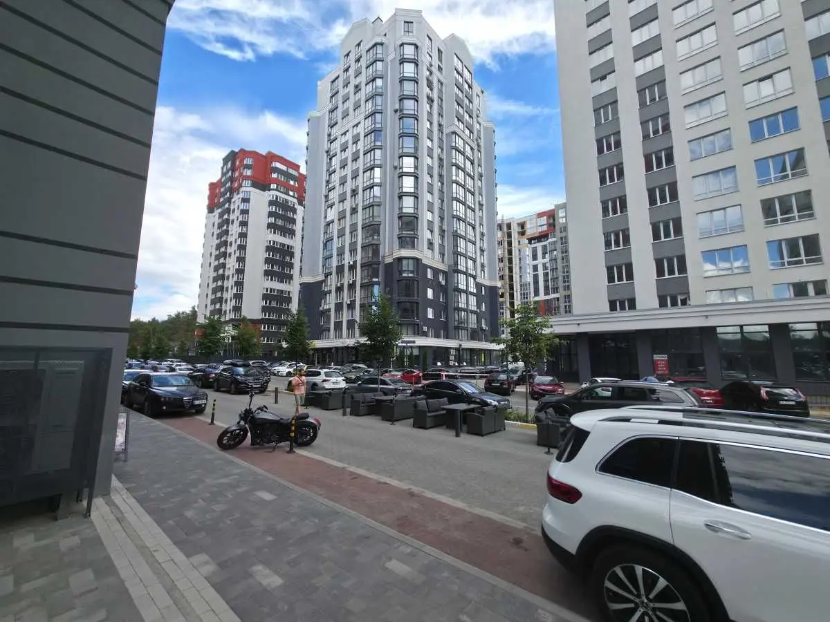 Фото Продаю 1 кімнатну квартиру, 41 кв. м, Університетська вул. (Карла Маркса)  Ірпінь, ціна: 52500 USD, код 5760