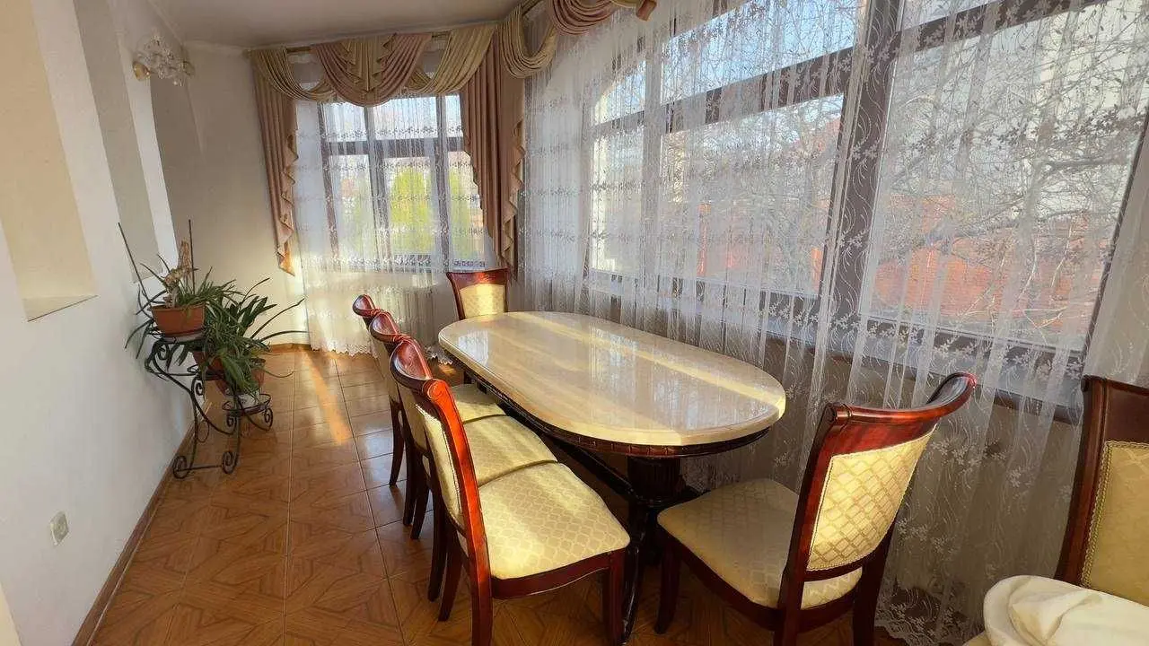 Фото Арендовать офис, Баштанная ул.  Одесса в долгосрочную аренду, цена: 1900 USD, код 5764