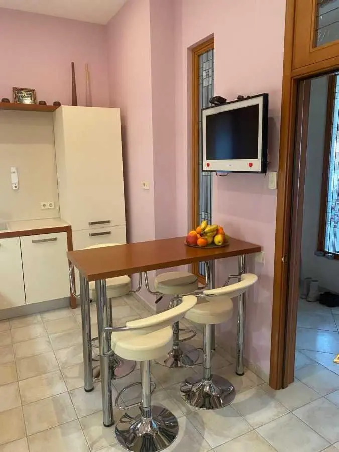 Фото Selling a house, 265 sq.m., Tsentralna street  Kyiv, price: 489000 USD, code 5765