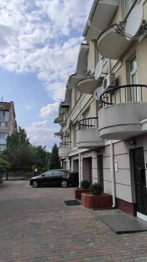 Фото Selling a house, 182.8 sq.m., Petra Prokopovycha street (Frunze Street)  Kyiv, price: 149000 USD, code 5766
