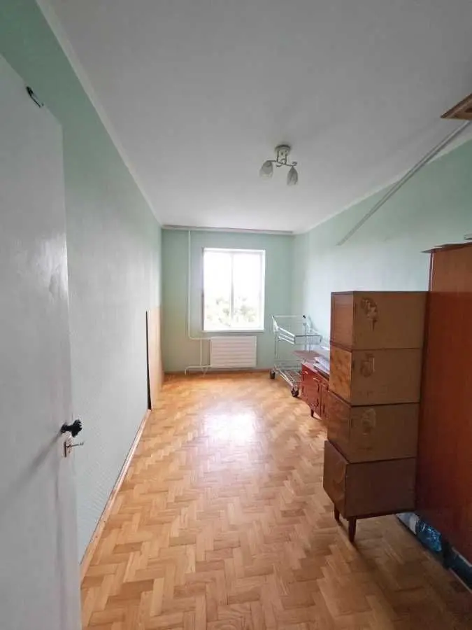 Фото Продаю 2 кімнатну квартиру, 47 кв. м, Сулеймана Стальського вул. 28а Київ, ціна: 50000 USD, код 5768
