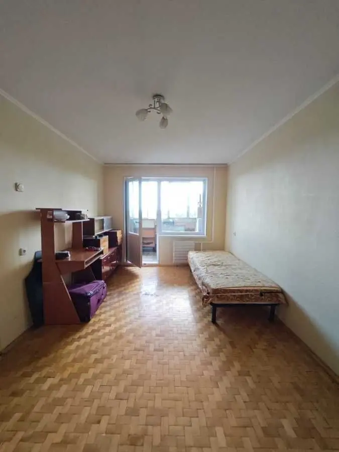 Фото Продаю 2 кімнатну квартиру, 47 кв. м, Сулеймана Стальського вул. 28а Київ, ціна: 50000 USD, код 5768