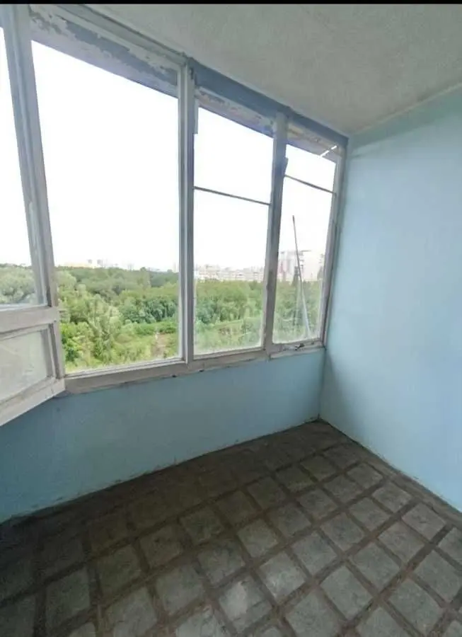 Фото Продаю 2 кімнатну квартиру, 47 кв. м, Сулеймана Стальського вул. 28а Київ, ціна: 50000 USD, код 5768