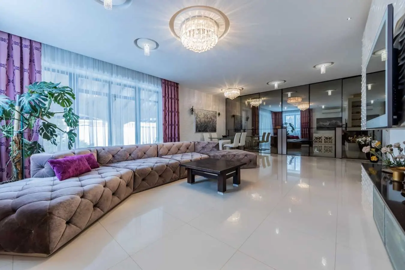 Фото Selling a house, 430 sq.m., Sadova Street  Ivankovychi, price: 395000 USD, code 5771