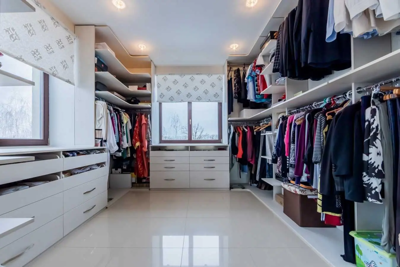 Фото Selling a house, 430 sq.m., Sadova Street  Ivankovychi, price: 395000 USD, code 5771