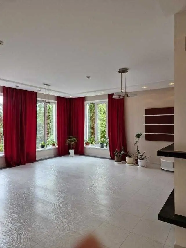 Фото Selling a house, 363 sq.m., Berkovetska Street  Kyiv, price: 380000 USD, code 5772