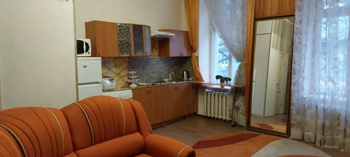 Фото Зняти 1 кімнатну квартиру, Канатна вул. 47 Одеса в довгострокову оренду, ціна: 8000 UAH, код 5774