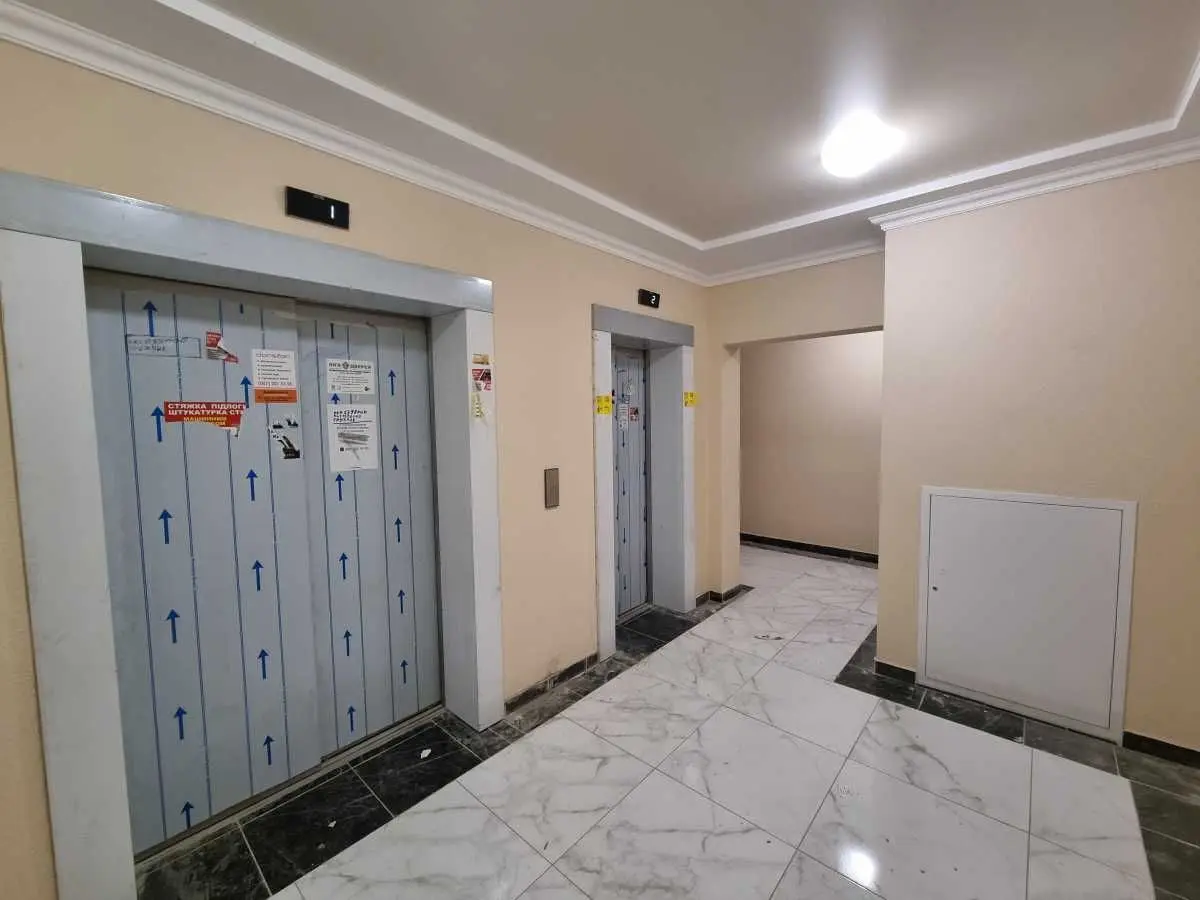 Фото Selling a 1-room apartment, 43 sq.m., Vyhovskoho Street  Irpin, price: 64500 USD, code 5778