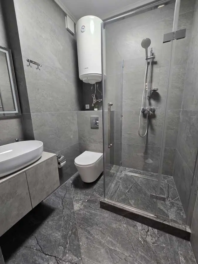 Фото Зняти 3 кімнатну квартиру, Шолуденка вул.  Київ в довгострокову оренду, ціна: 900 USD, код 5786
