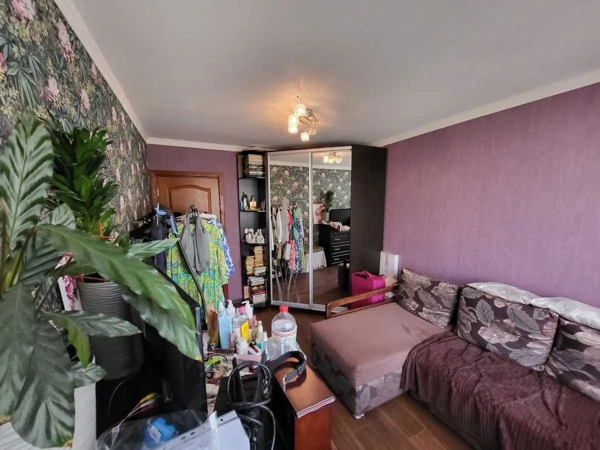 Фото Продаю 3-комнатную квартиру, 69 кв. м, Романа Шухевича просп. (Генерала Ватутина)  Киев, цена: 62700 USD, код 5798
