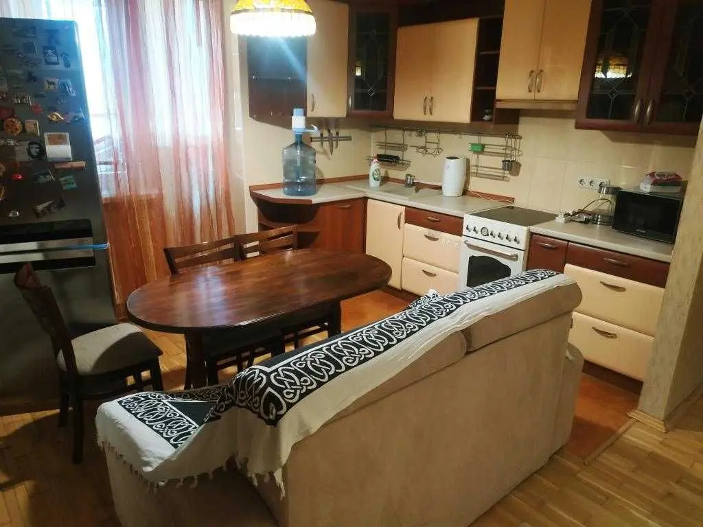 Фото Rent a 2-room apartment, Anny Akhmatovoi Street 47 Kyiv for long-term rent, price: 23000 UAH, code 5801
