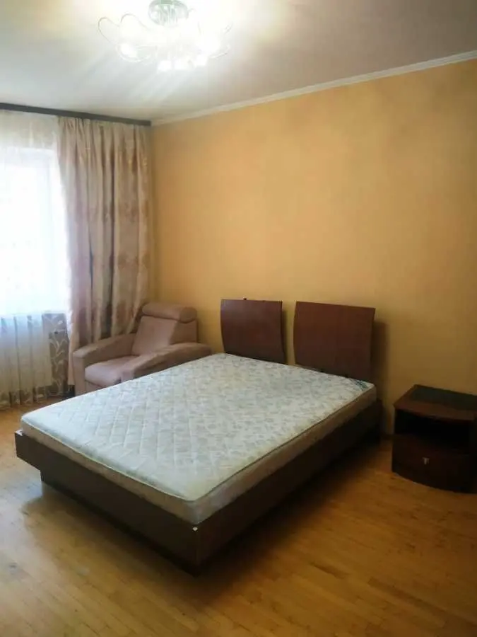 Фото Rent a 2-room apartment, Anny Akhmatovoi Street 47 Kyiv for long-term rent, price: 23000 UAH, code 5801