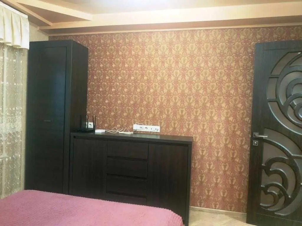 Фото Rent a 2-room apartment, Entuziastiv Street 33 Kyiv for long-term rent, price: 19500 UAH, code 5805