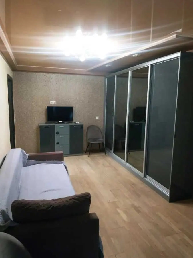 Фото Rent a 2-room apartment, Entuziastiv Street 33 Kyiv for long-term rent, price: 19500 UAH, code 5805